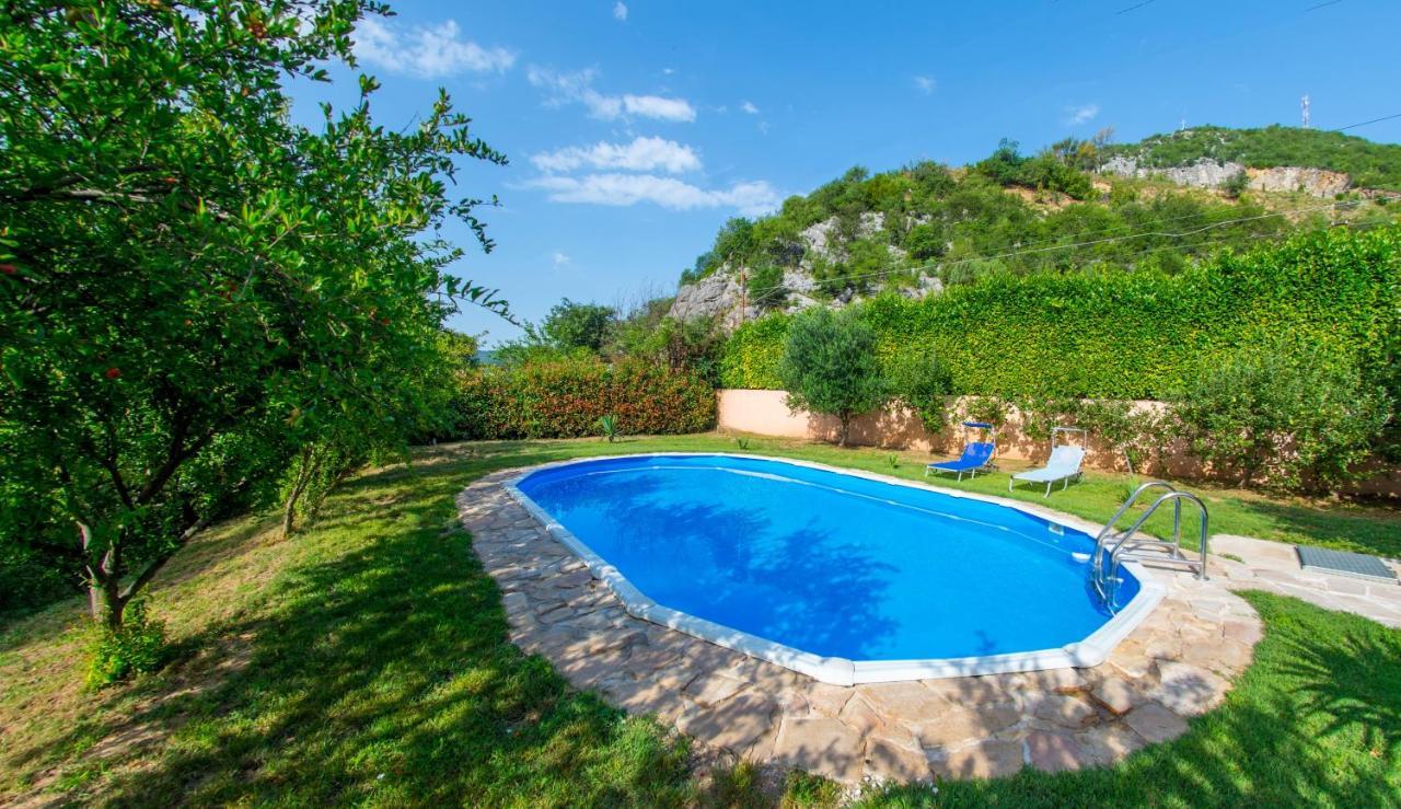 Holiday Home Narona Mostar Exterior foto