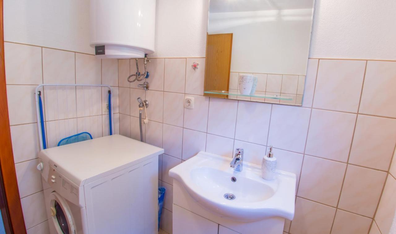 Holiday Home Narona Mostar Exterior foto